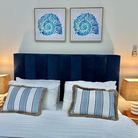 Coastalhome 75Inch Tv 5Min Drive To The City & Beach Dar-es-Salaam Eksteriør bilde