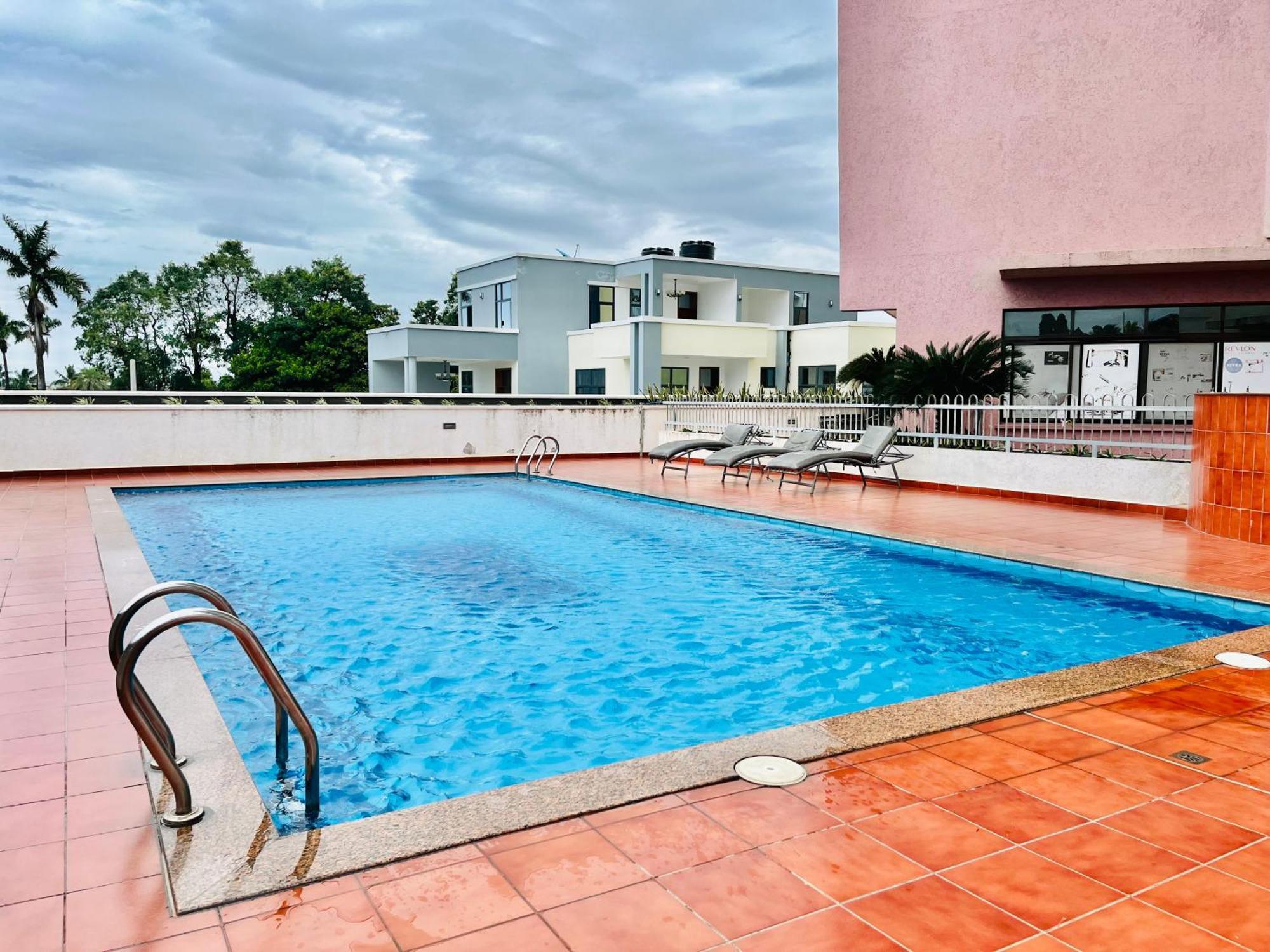 Coastalhome 75Inch Tv 5Min Drive To The City & Beach Dar-es-Salaam Eksteriør bilde