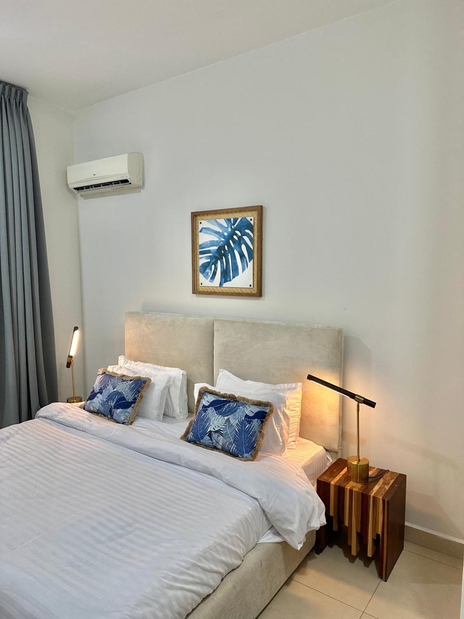 Coastalhome 75Inch Tv 5Min Drive To The City & Beach Dar-es-Salaam Eksteriør bilde