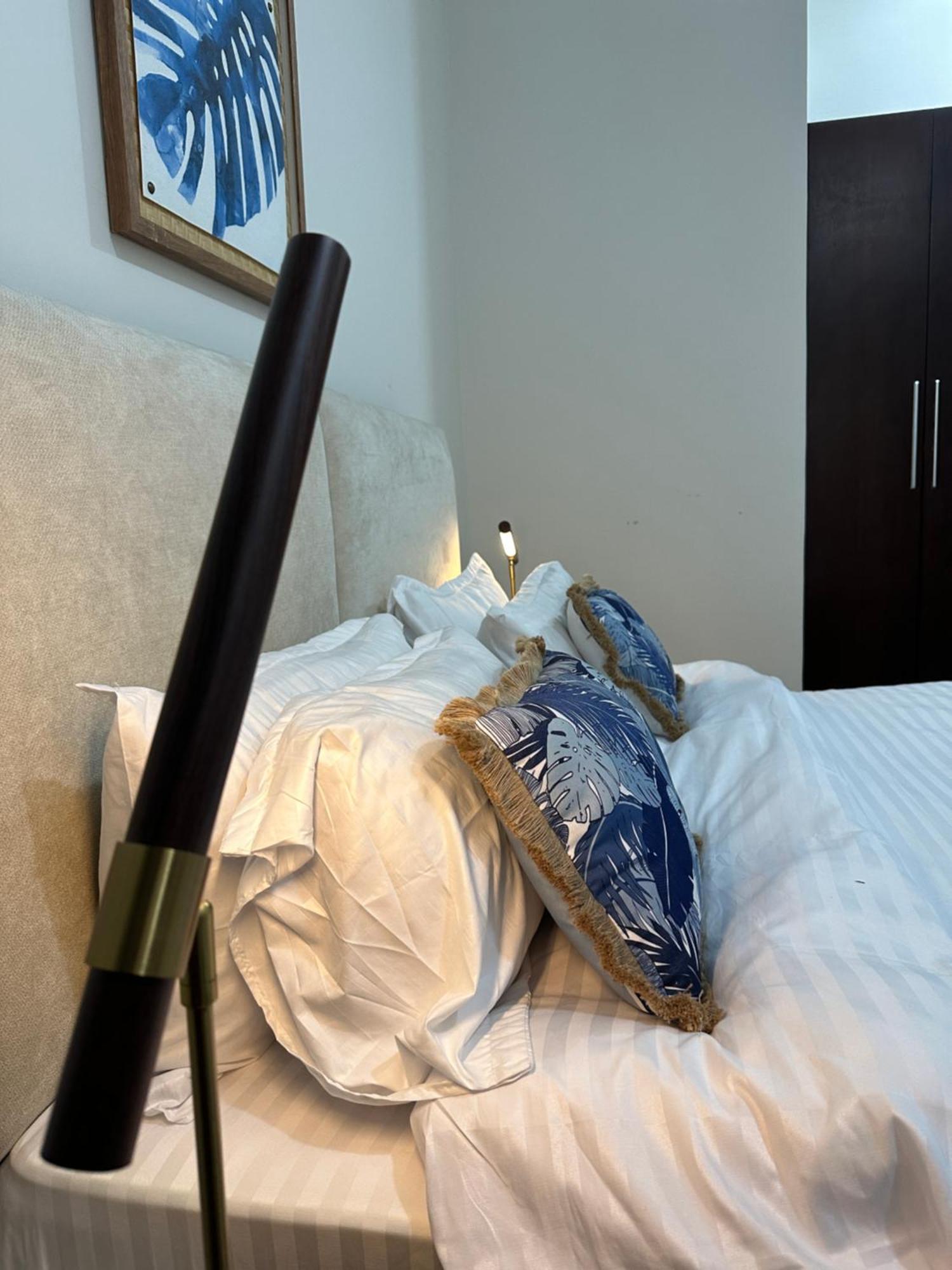 Coastalhome 75Inch Tv 5Min Drive To The City & Beach Dar-es-Salaam Eksteriør bilde